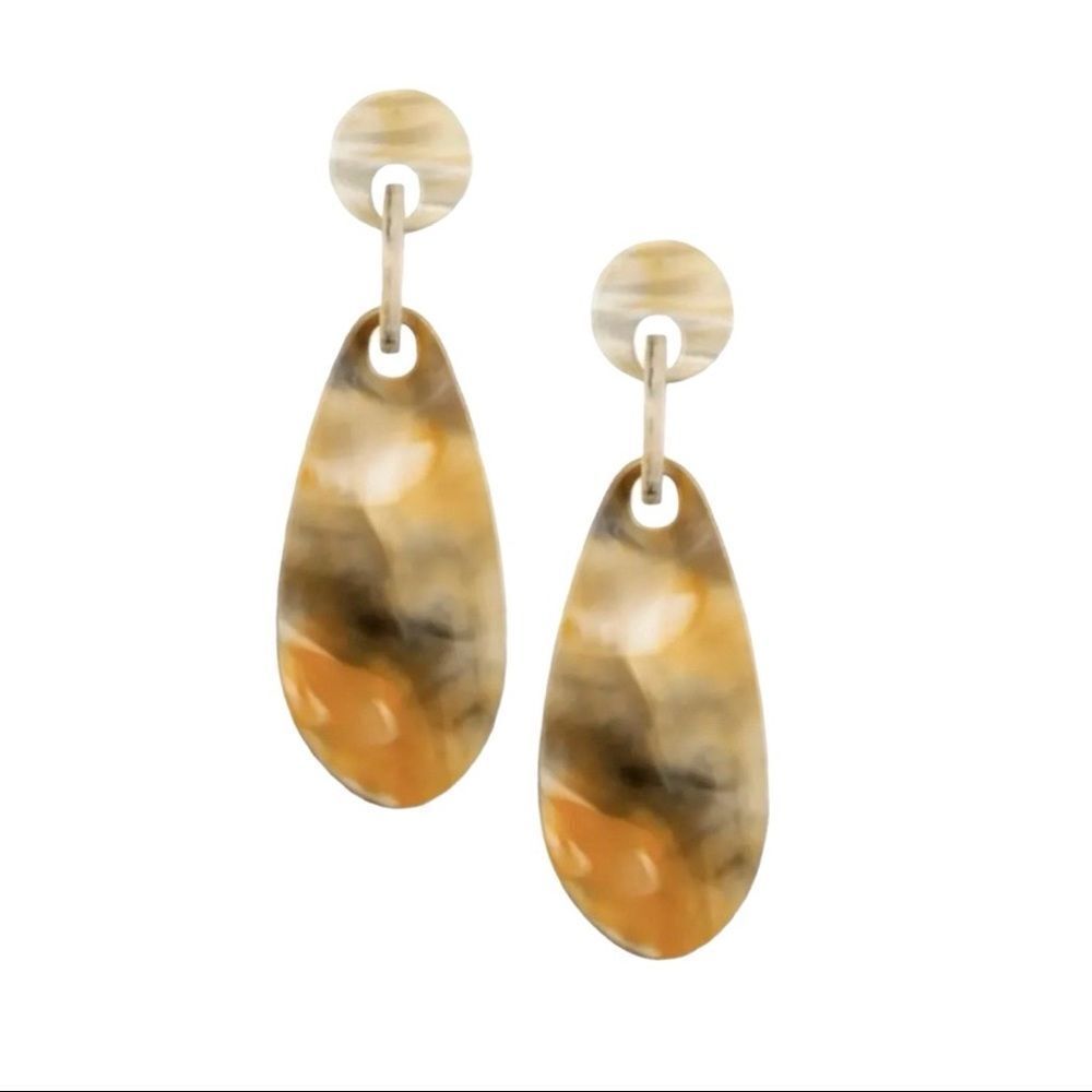 Acrylic Marbleized Faux Stone Statement Drop Earrings Tan White & Silver Tone